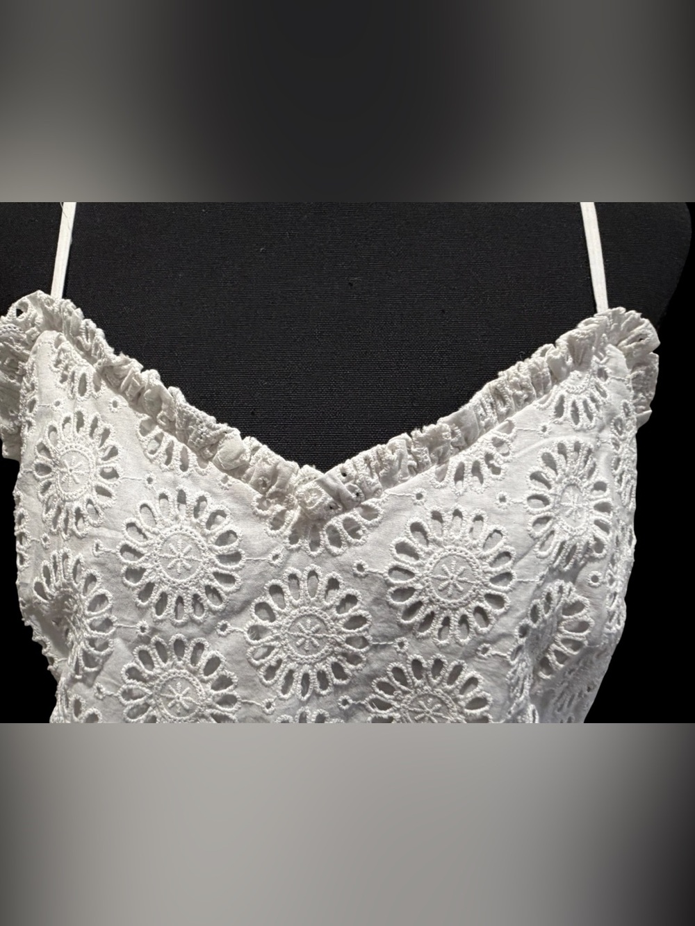 Lilly Pulitzer Dusk White Eyelet Lace Camisole New with tags - Picture 4 of 5